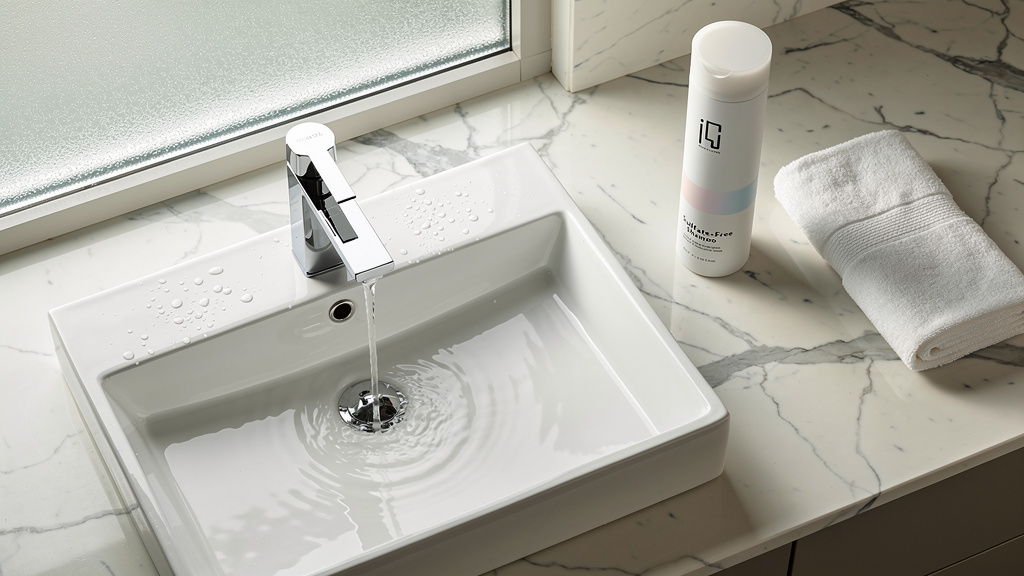 Professional sulfate-free shampoo and cool water for blonde hair care